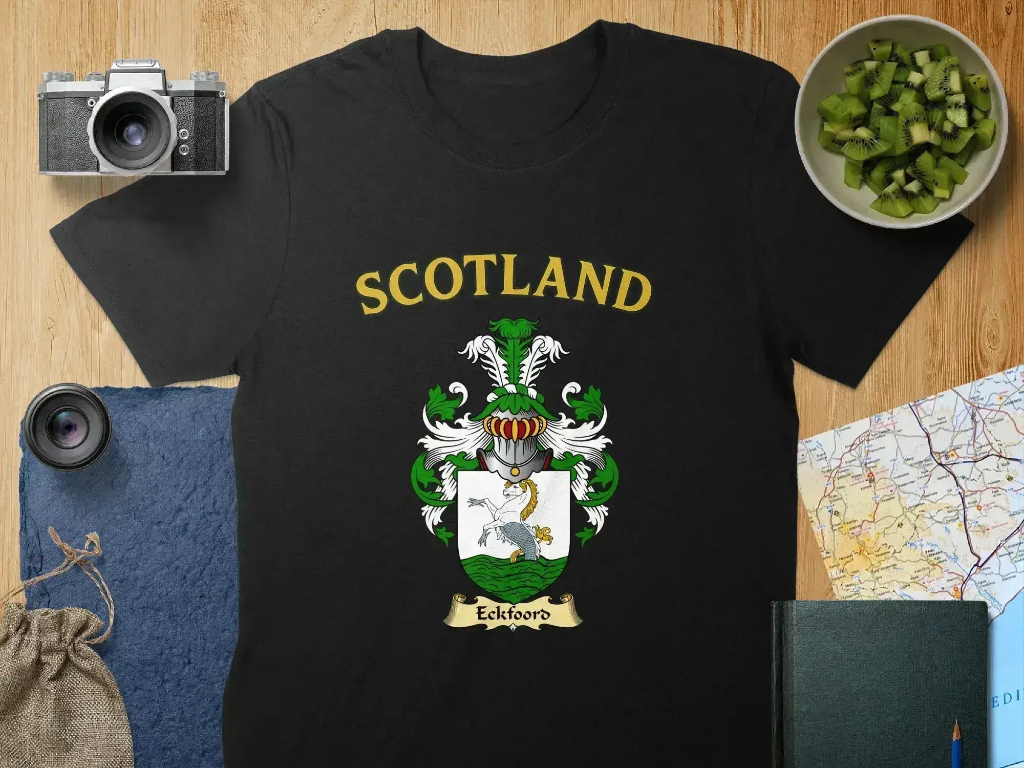 Eckfoord Scottish clan crest t-shirt — crest print on black soft cotton