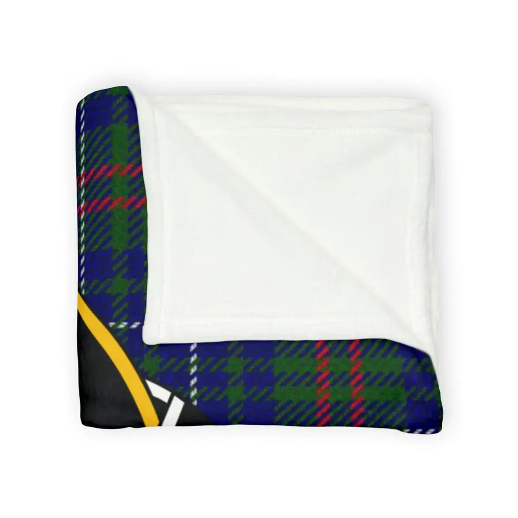 Cozy Tartan Blanket with White Inner Lining
