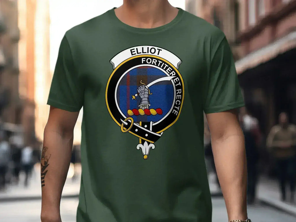Elliot Fortiter Et Recte Emblem T-Shirt product