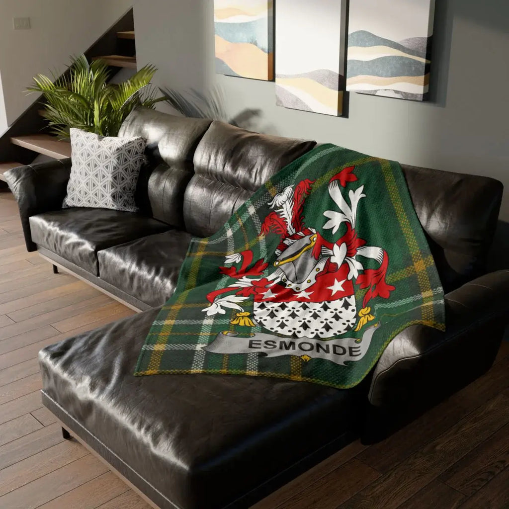 Esmonde Family Crest and Tartan Blanket for Luxurious Comfort