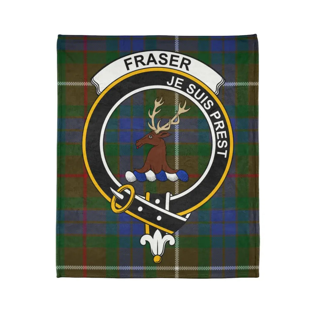 Fraser clan crest on red tartan throw — 50x60 printed blanket, Je Suis Prest design close-up