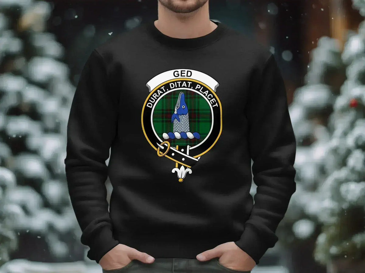 GED Durat Ditat Placet Crest Black Sweater