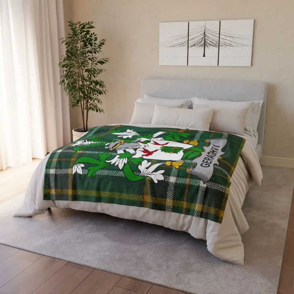 Gerrity Family Crest Design Cozy bed blanket