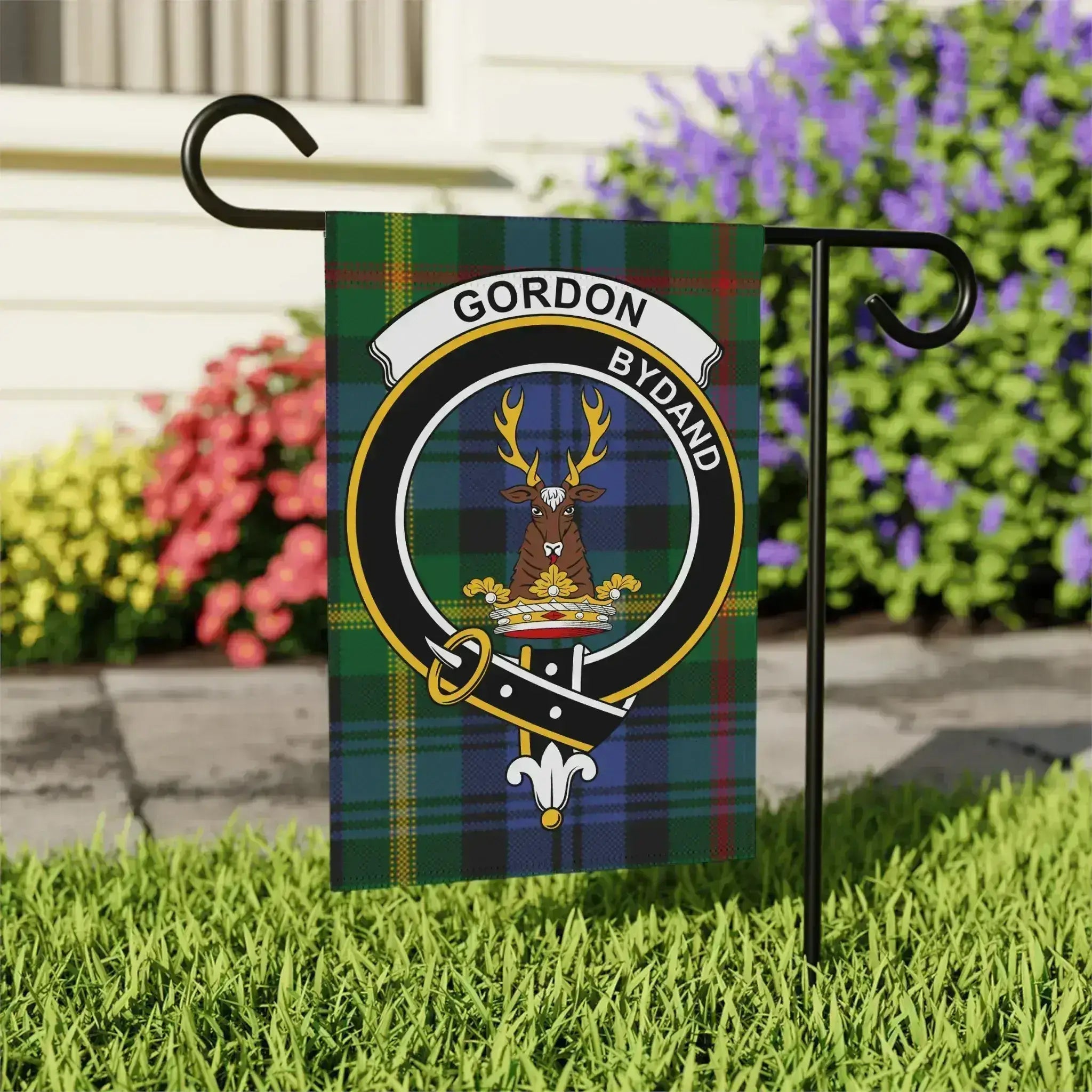 Gordon clan tartan house flag in larger 24.5x32 size — Scottish family crest yard decoration