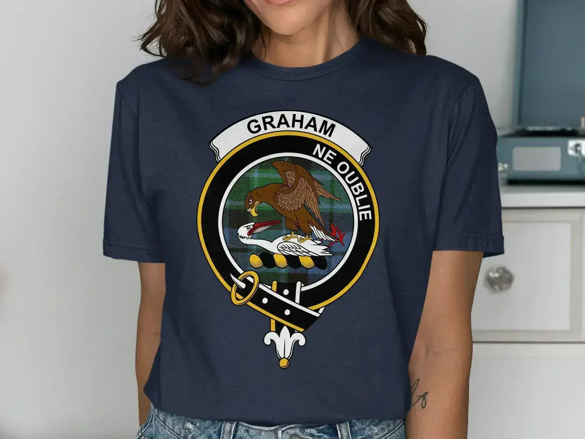 Graham Ne Oublie family crest t-shirt in black — classic fit cotton, clan emblem front print