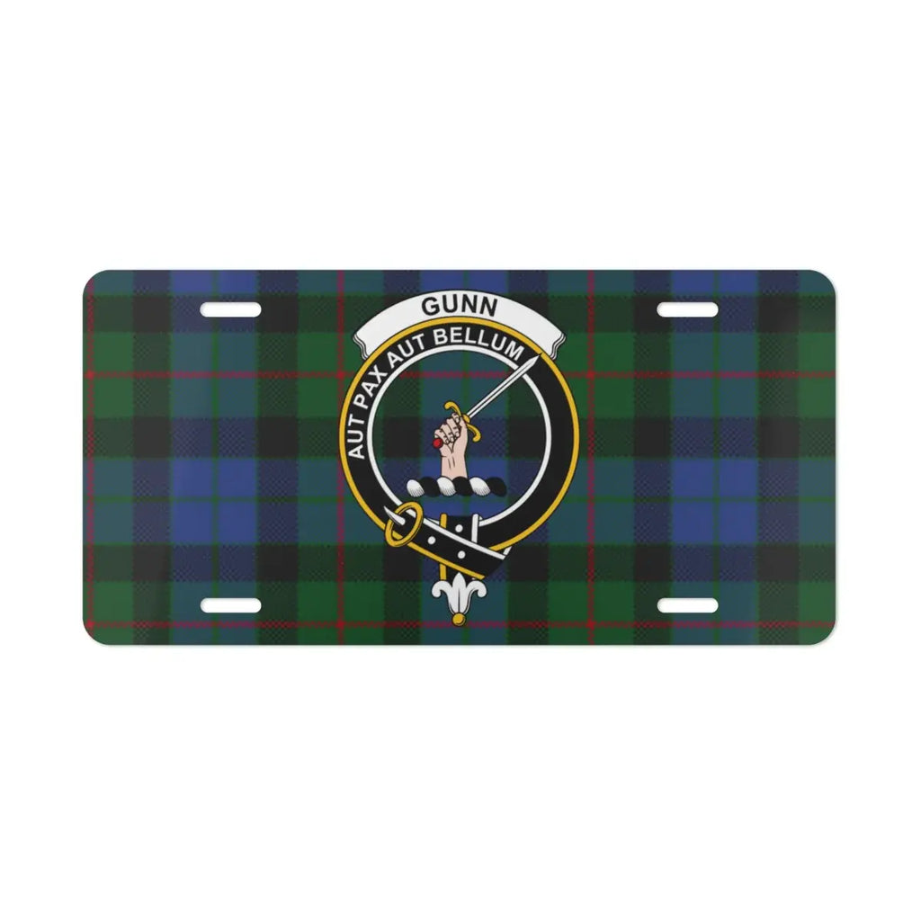 Gunn Aut Pax Aut Bellum tartan pattern novelty plate — clan crest design on aluminium