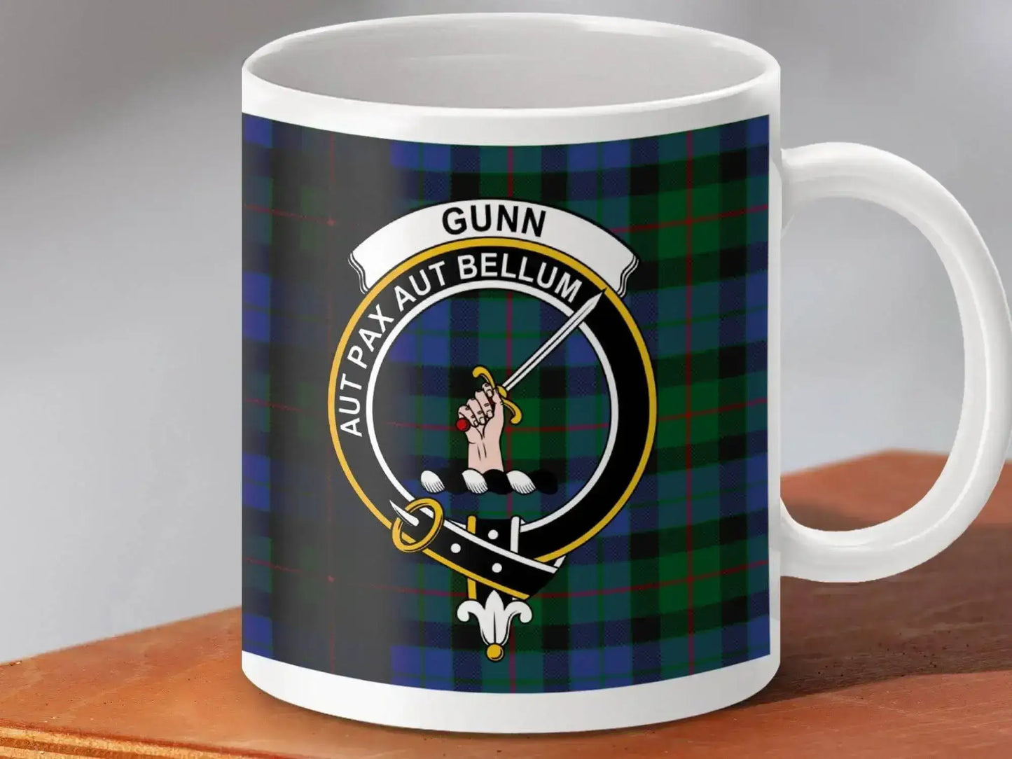 Gunn Aut Pax Aut Bellum Clan Tartan Mug product