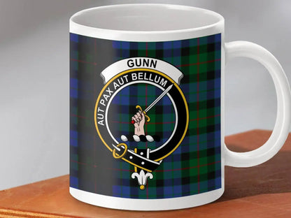 Gunn Aut Pax Aut Bellum Clan Tartan Mug product