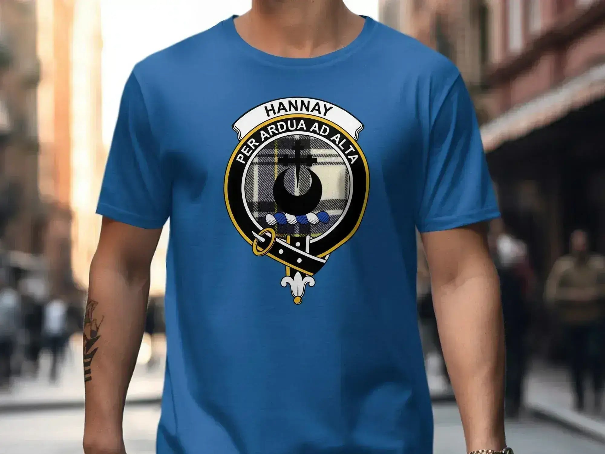 Hannay heritage t-shirt in navy — side view showing classic fit and short sleeve length
