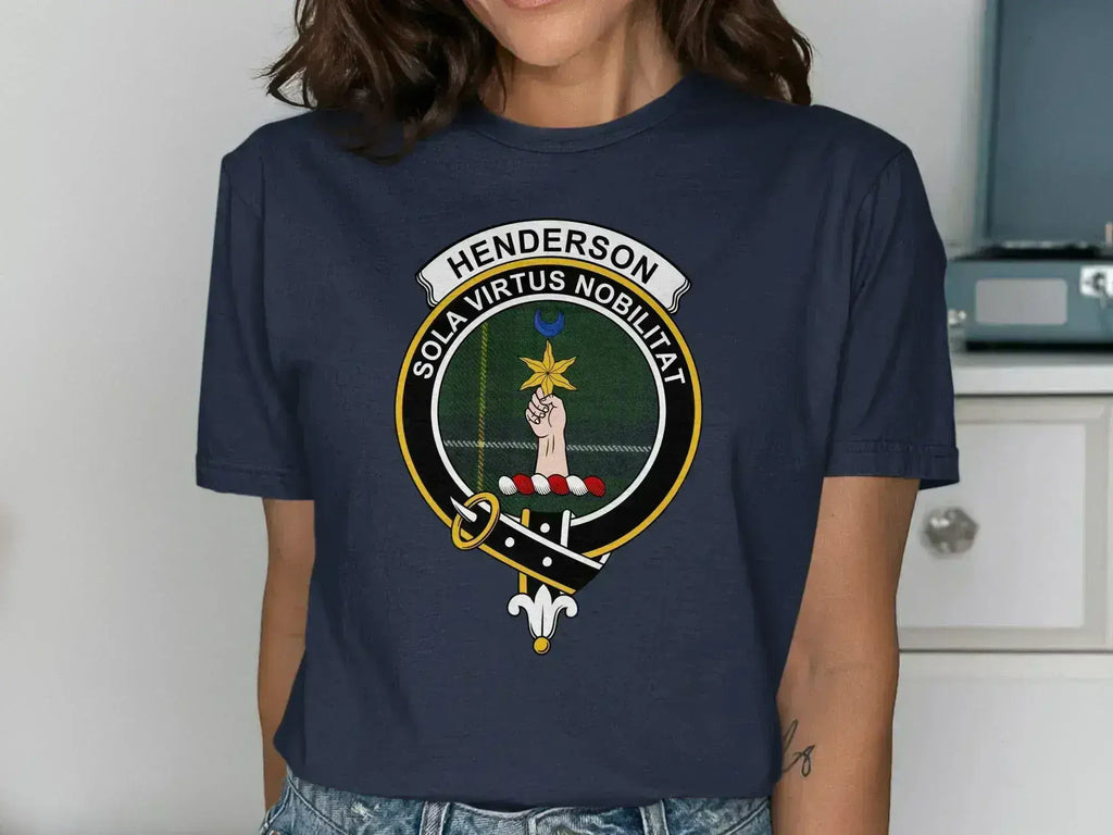 Henderson Sola Virtus Nobilitat tee in navy — clan crest on chest, unisex cotton fit