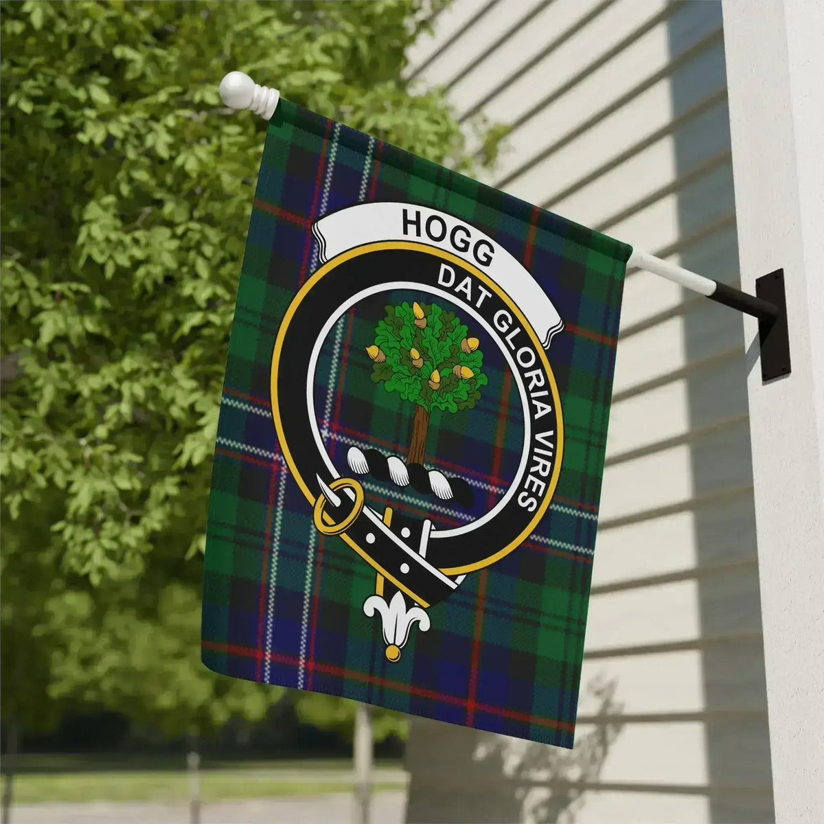 Hogg Dat Gloria Vires Decorative Garden Flag