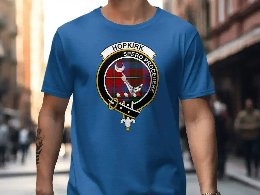 Hopkirk clan crest T-shirt with Spero Procedere motto and tartan design — detail view