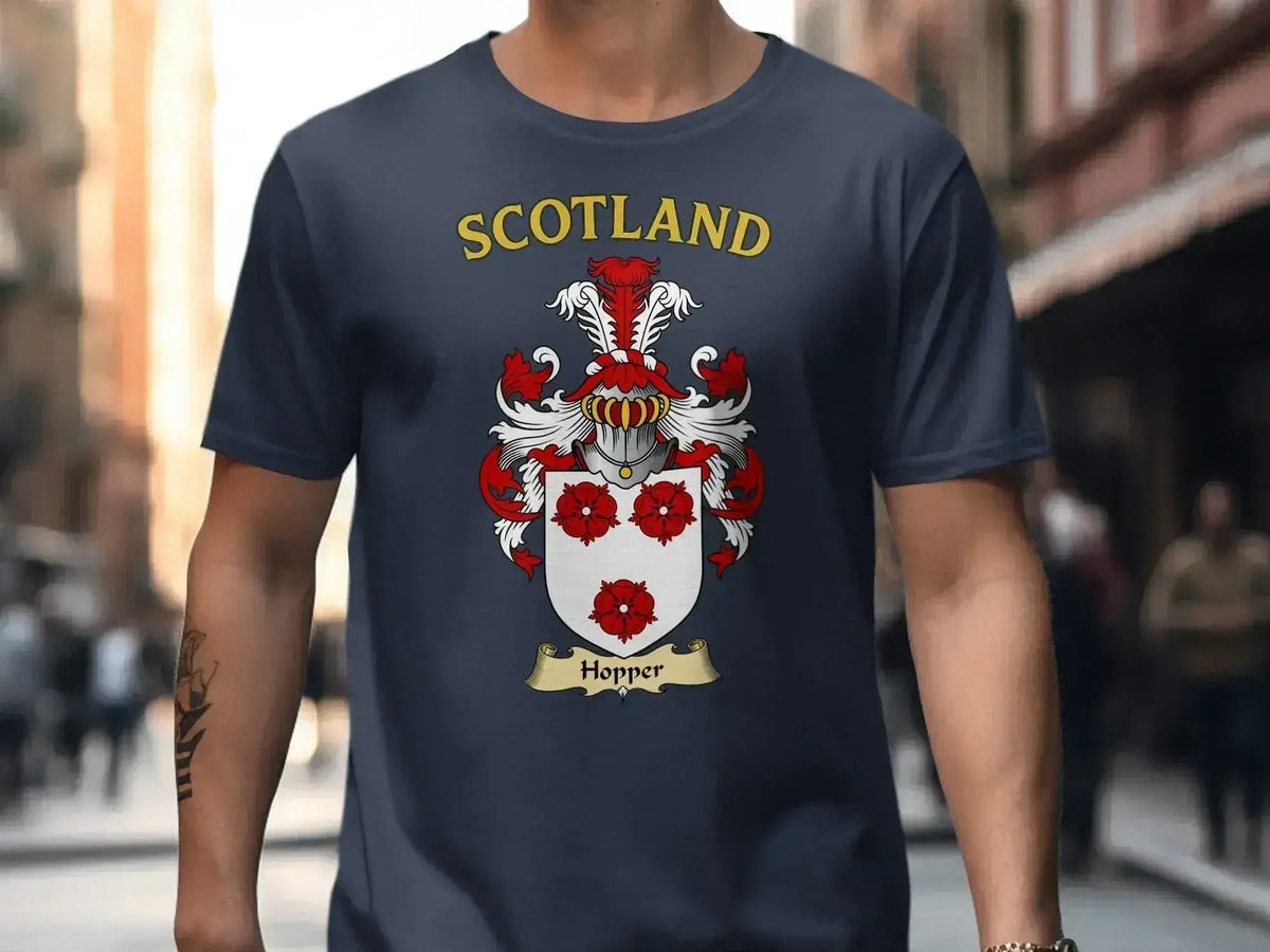 Scotland Family Crest Heritage T-Shirt