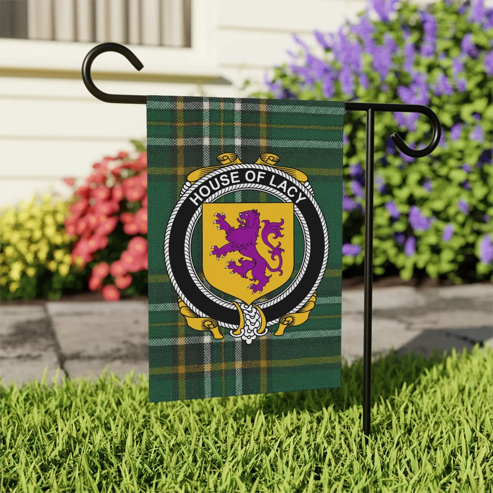 House of Lacy Lion Garden Flag Durable Outdoor Decor