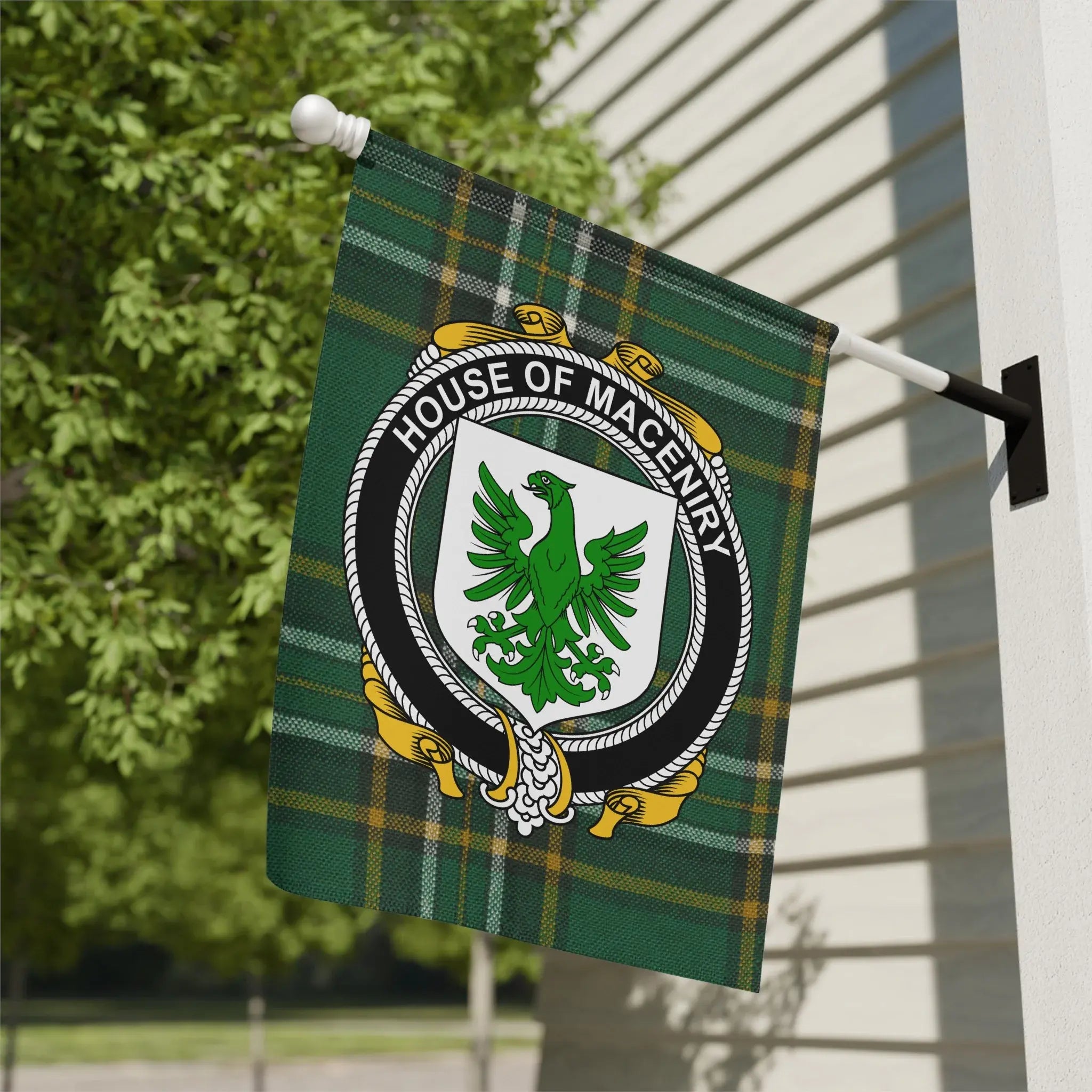 House of MacEniry family crest flag]][