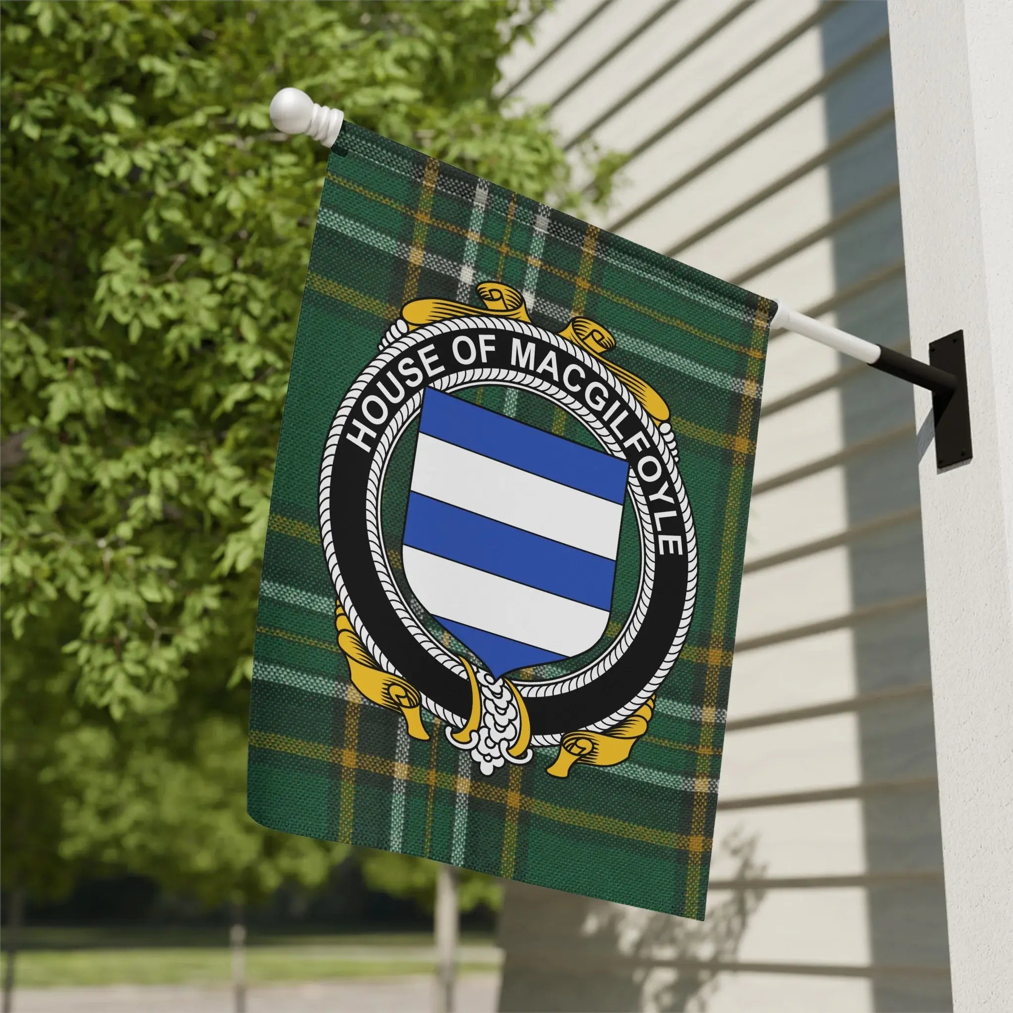 House of MacGuffoyle Crest Flag for Home Decoration