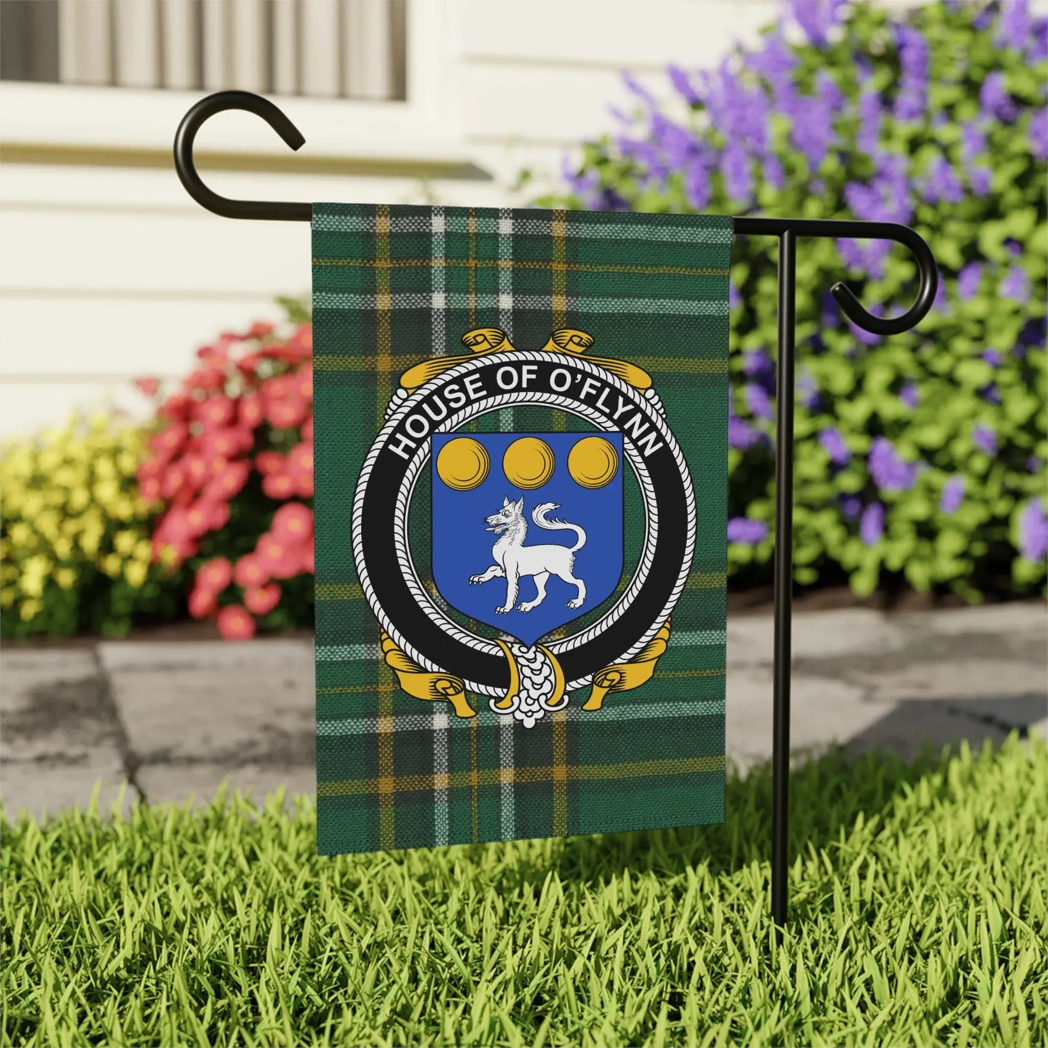 House of O'Flynn Personalized Garden Flag
