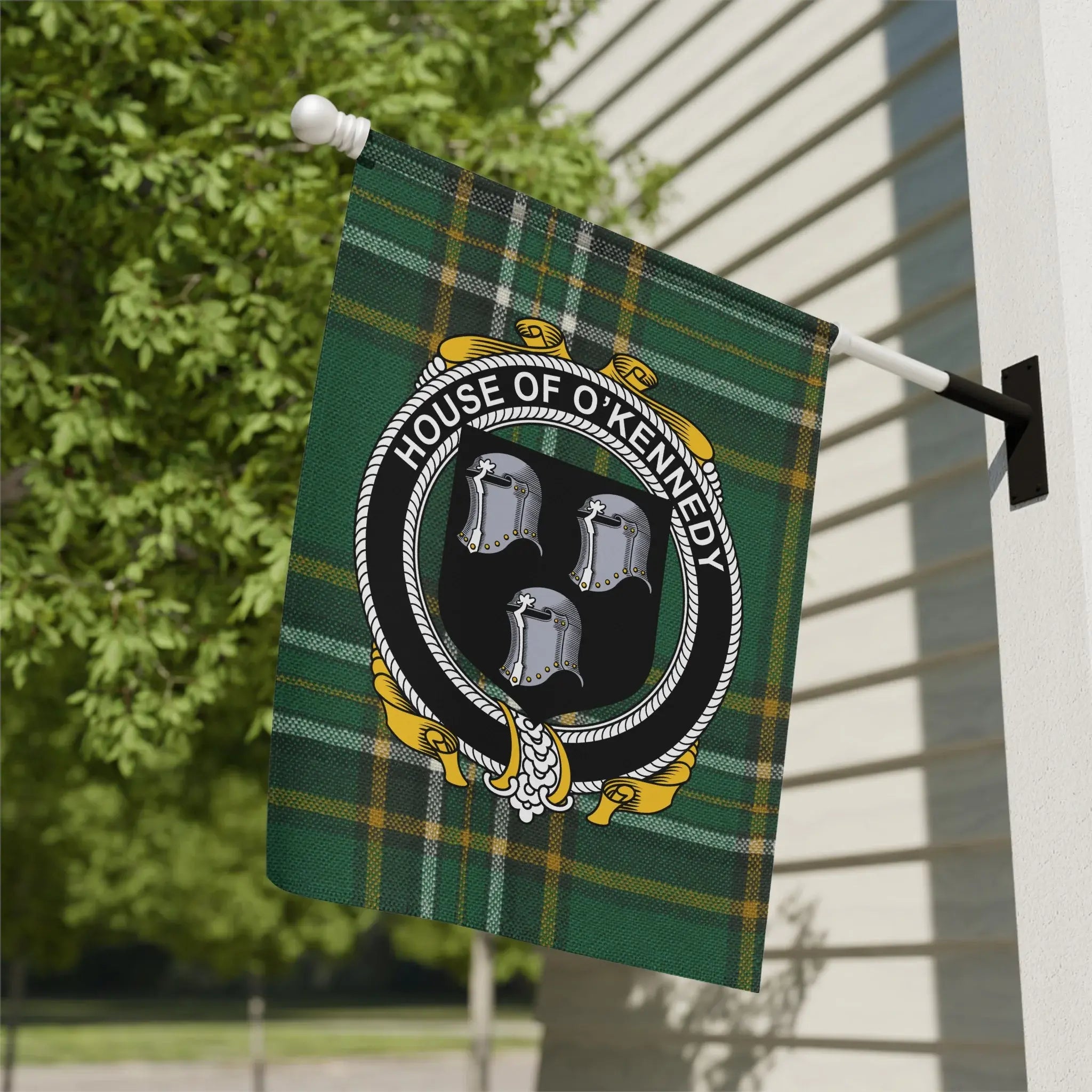 House of O'Kennedy Plaid Pattern Flag Decor