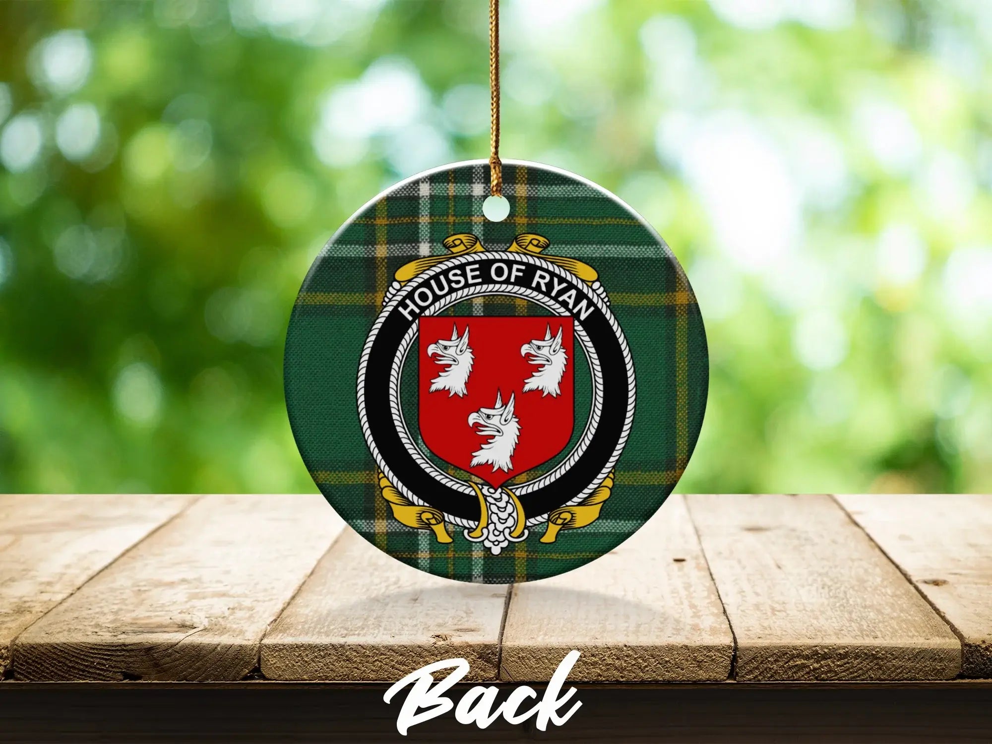House of Ryan Green Plaid Circular Wall Ornament