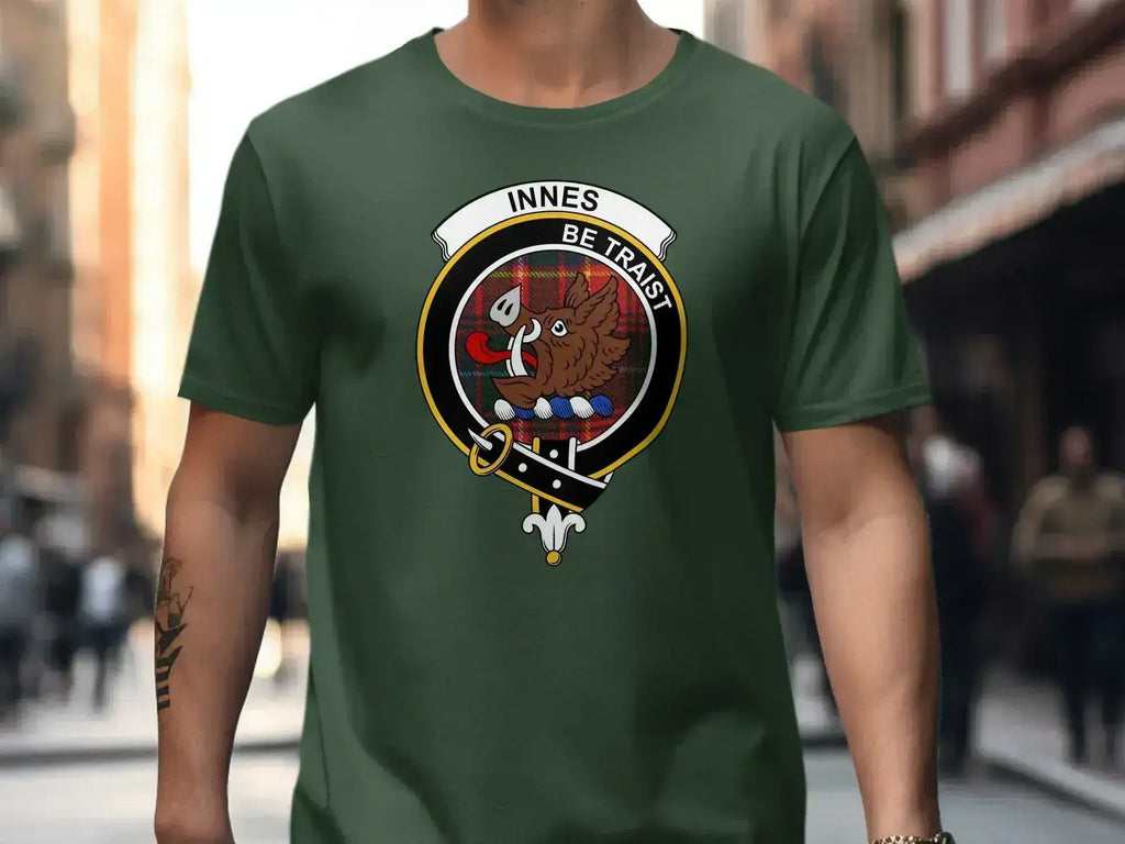 Innes Be Traist emblem t-shirt in forest green — clan crest heraldic design on cotton