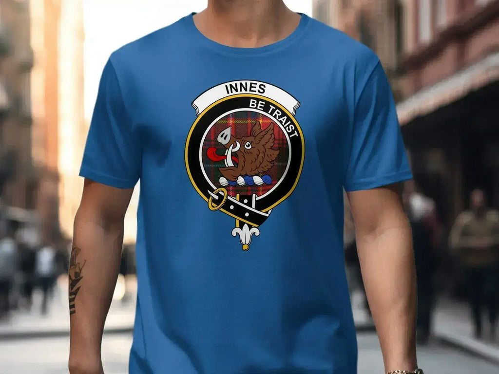 Innes Be Traist clan crest t-shirt in blue — boar's head design on softstyle cotton
