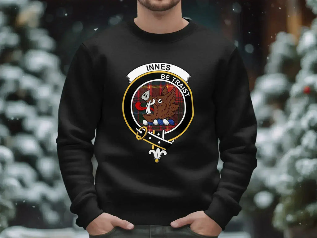 Innes Be Traist boar emblem vintage sweatshirt — clan crest heraldic on fleece fabric
