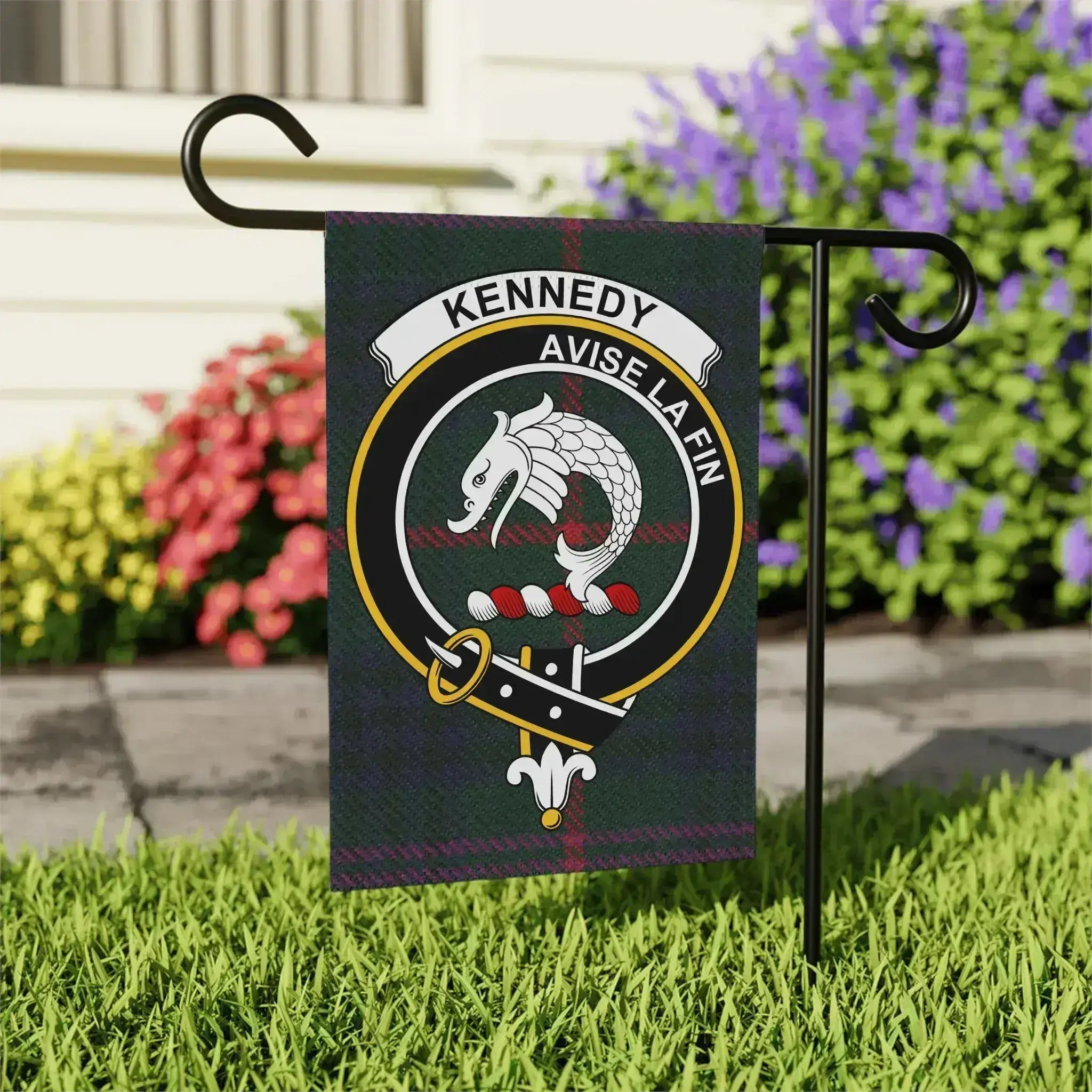 Kennedy Avise La Fin garden flag 24x32 inches — clan crest on larger outdoor size