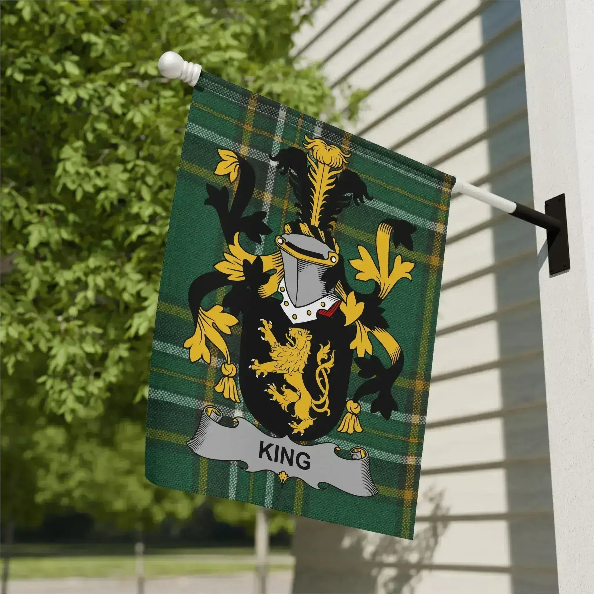 King Family Crest Plaid Pattern Decorative Flag