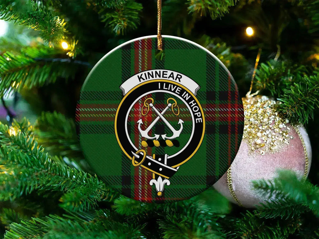 KINNEAR I LIVE IN HOPE Family Crest Christmas product type