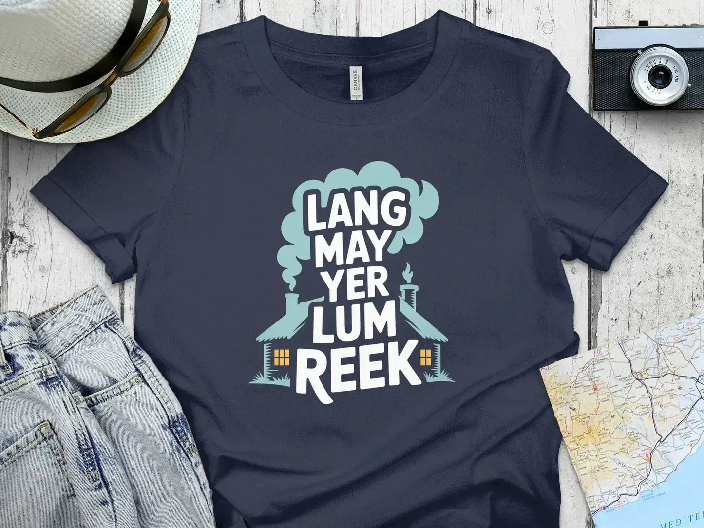 Lang May Yer Lum Reek Graphic T-Shirt product type
