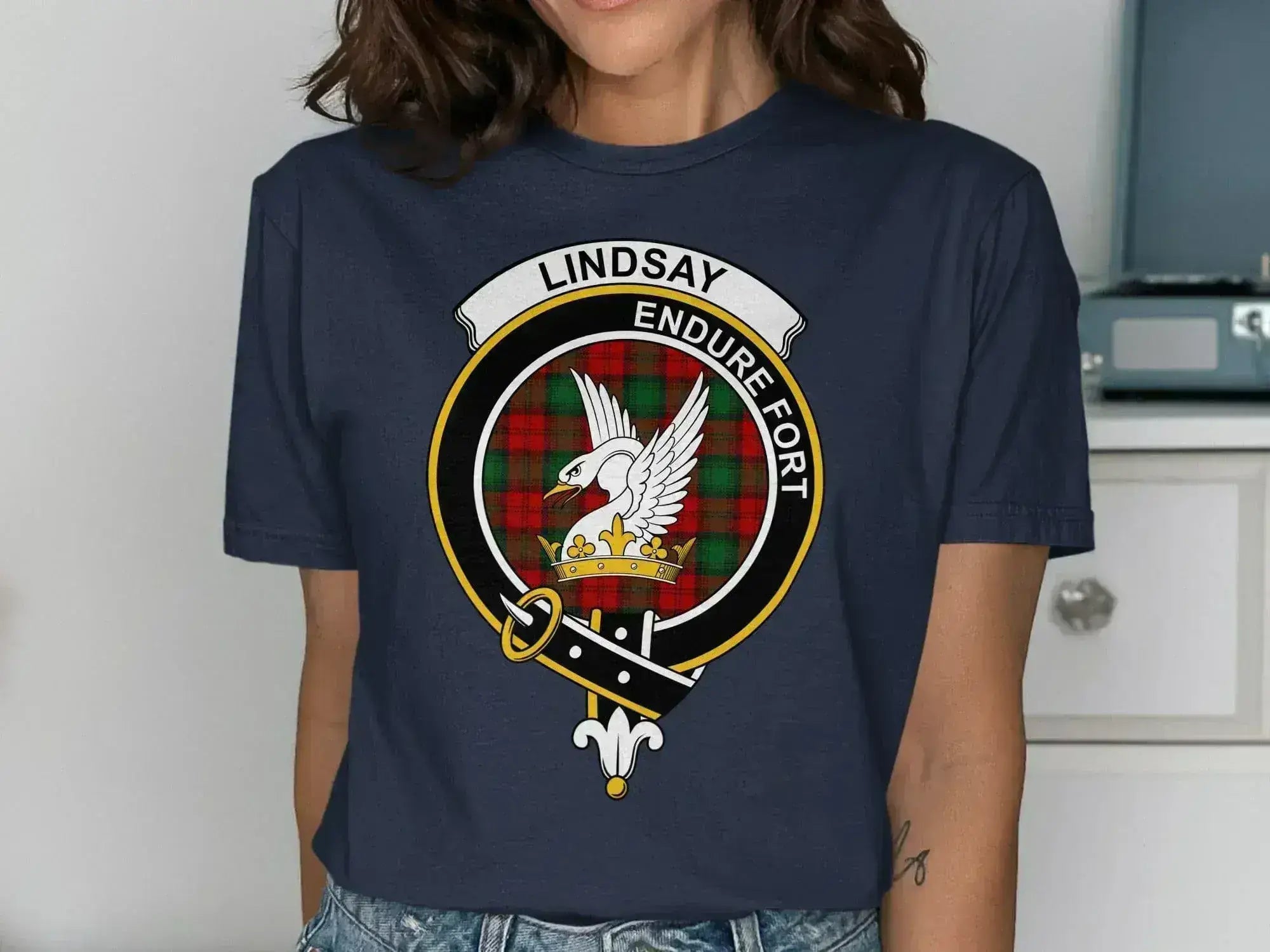 Lindsay Endure Fort crest emblem t-shirt — eagle clan design on cotton, unisex fit