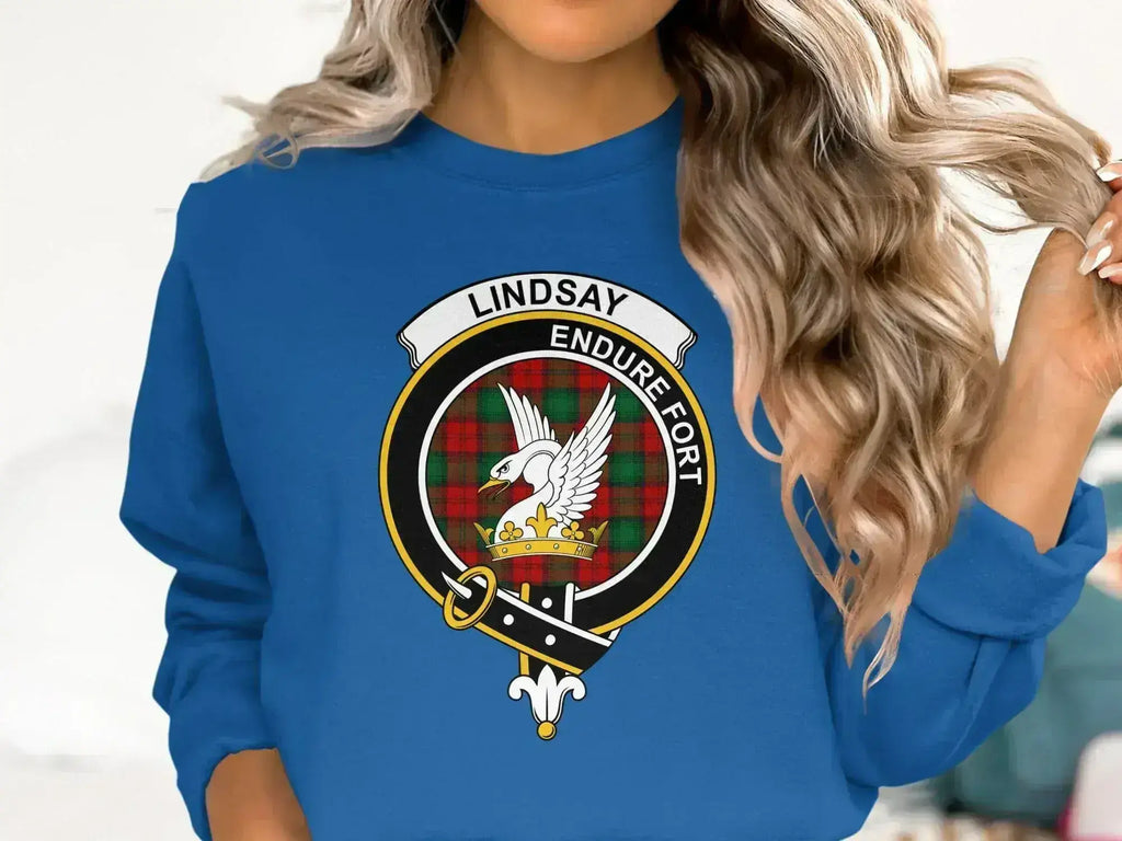 Lindsay Endure Fort emblem design sweatshirt — clan crest design on fleece fabric