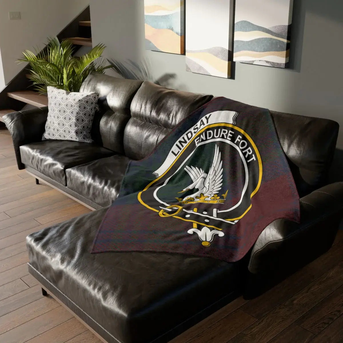 Lindsay clan crest tartan throw blanket — 50x60 polyester, Endure Fort eagle heraldic design