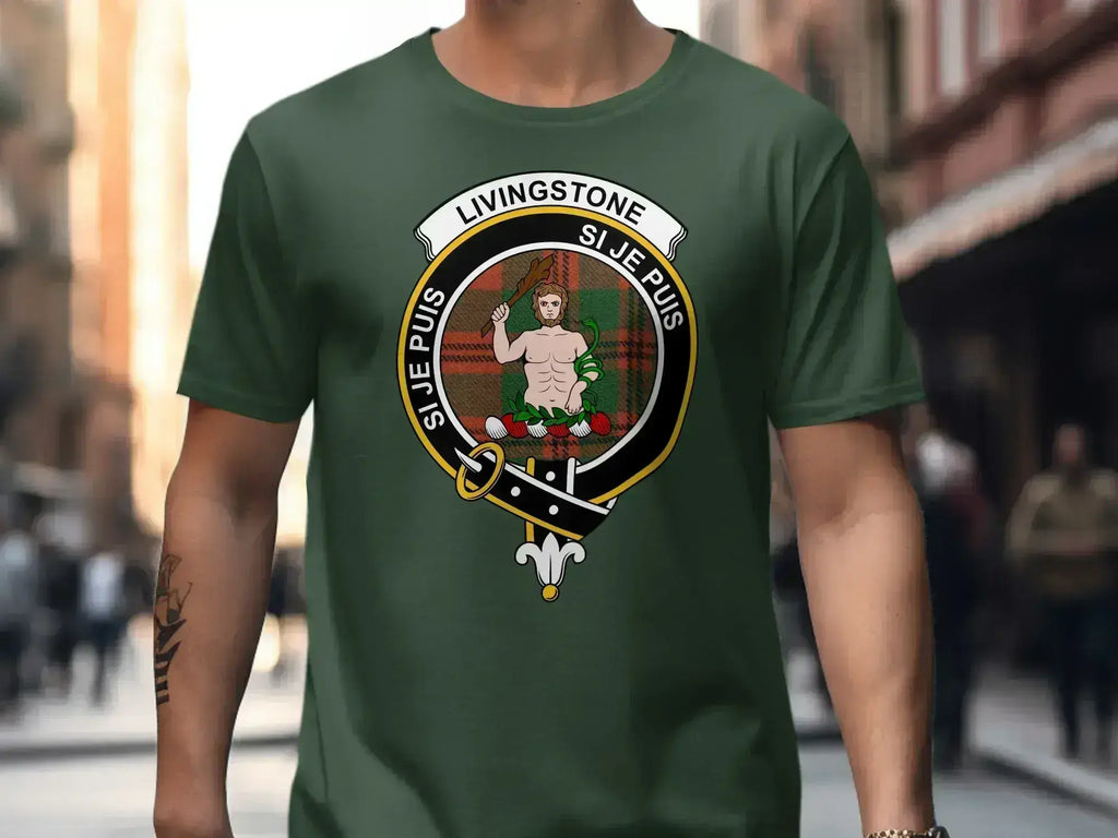 Livingstone clan crest t-shirt — black cotton, European fit with printed Si Je Puis design