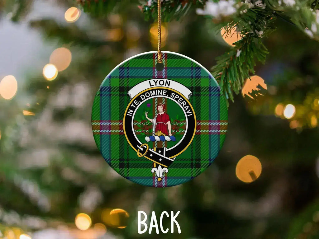 Clan Lyon ornament — front face showing crest and In Te Domine Speravi motto on tartan background
