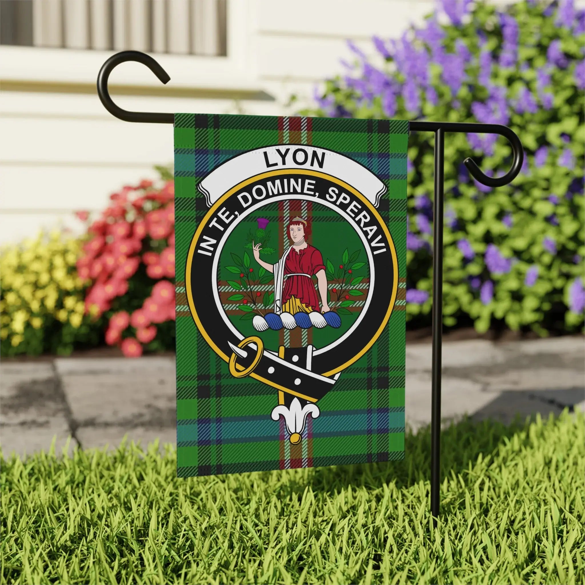 Clan Lyon crest garden flag — full colour tartan print, 24.5x32 inch larger display size
