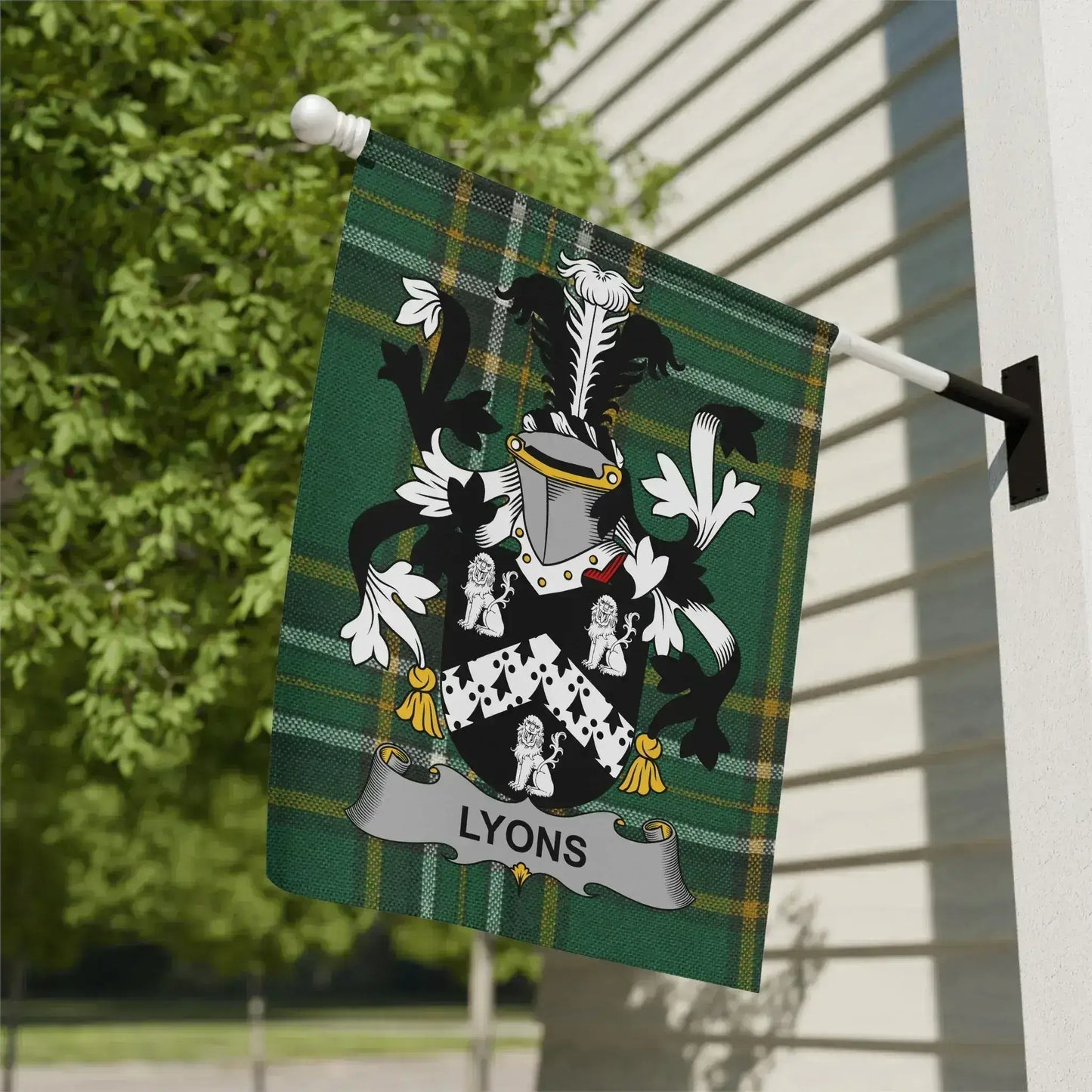 Stylish Personalized Crest Flag Lyons Flag product