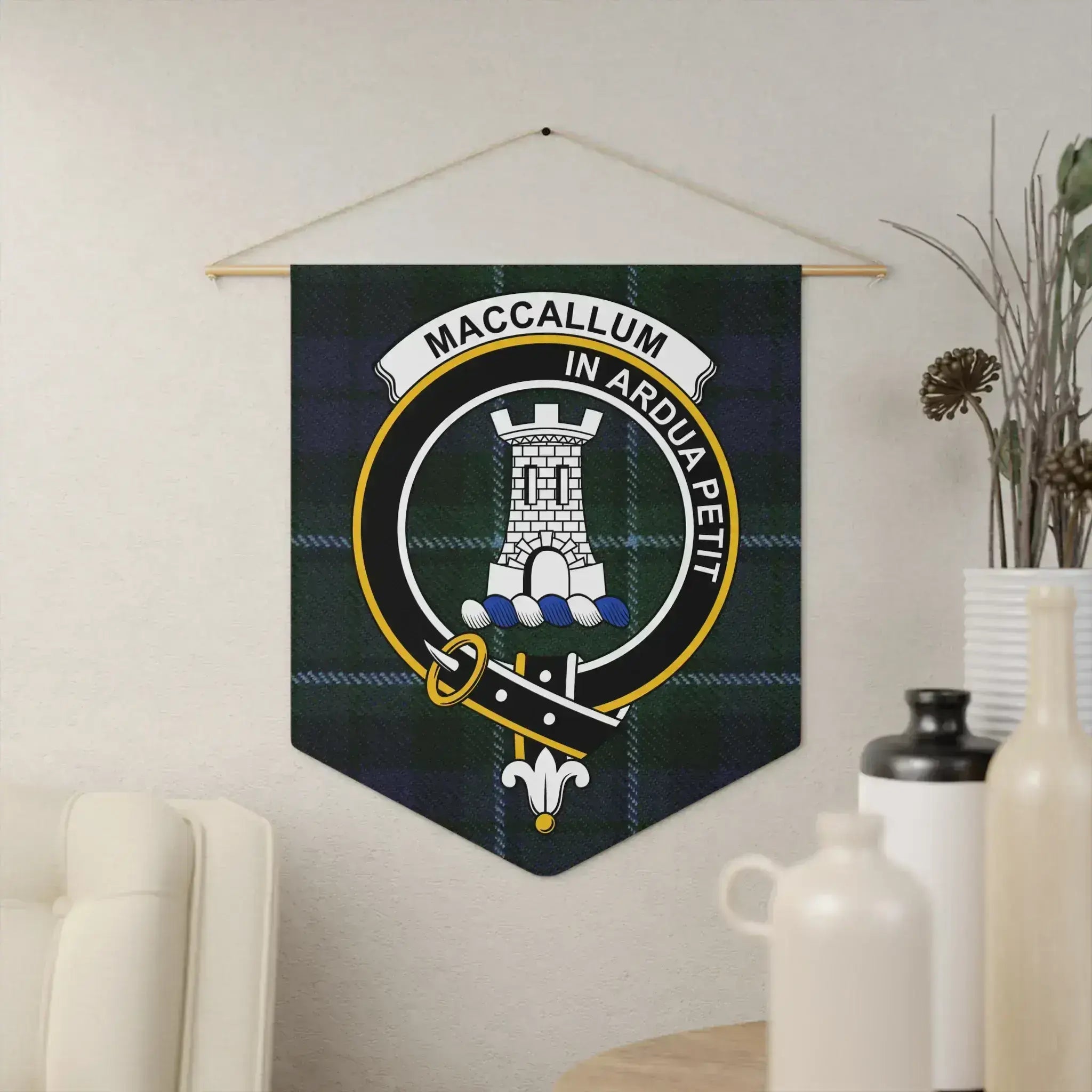 MacCallum clan crest tartan pennant — 18x21 inch polyester twill wall banner with dowel