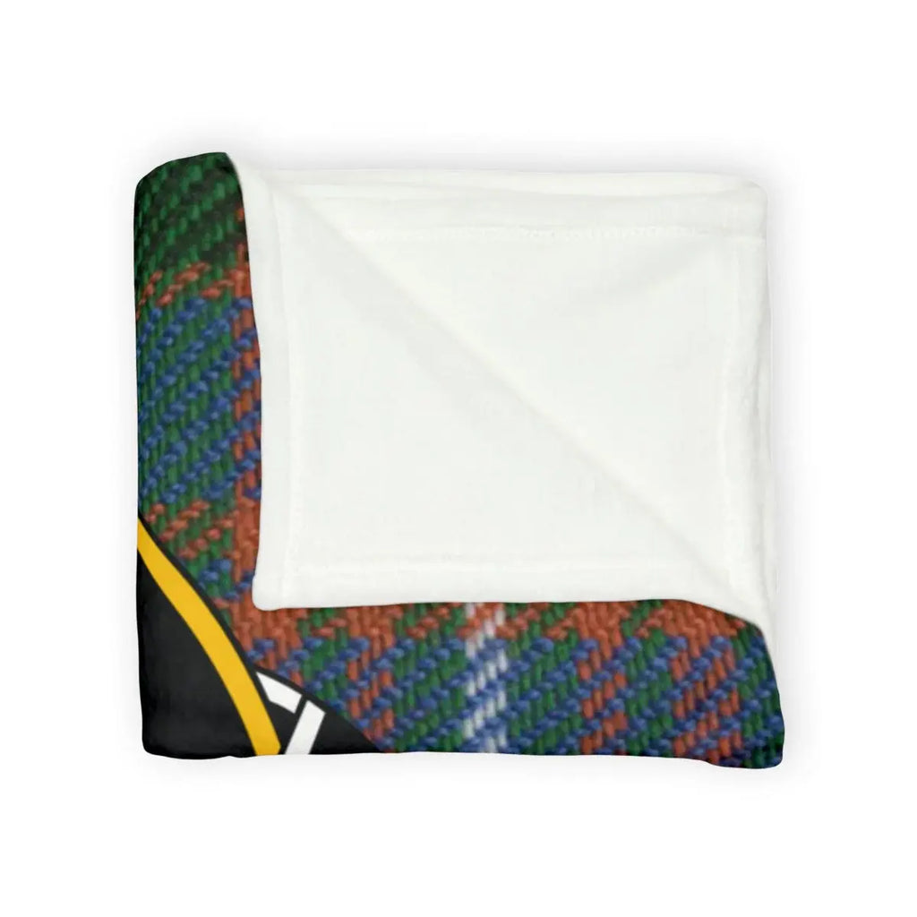Cozy Plaid Pattern Blanket for Warm Winter Nights