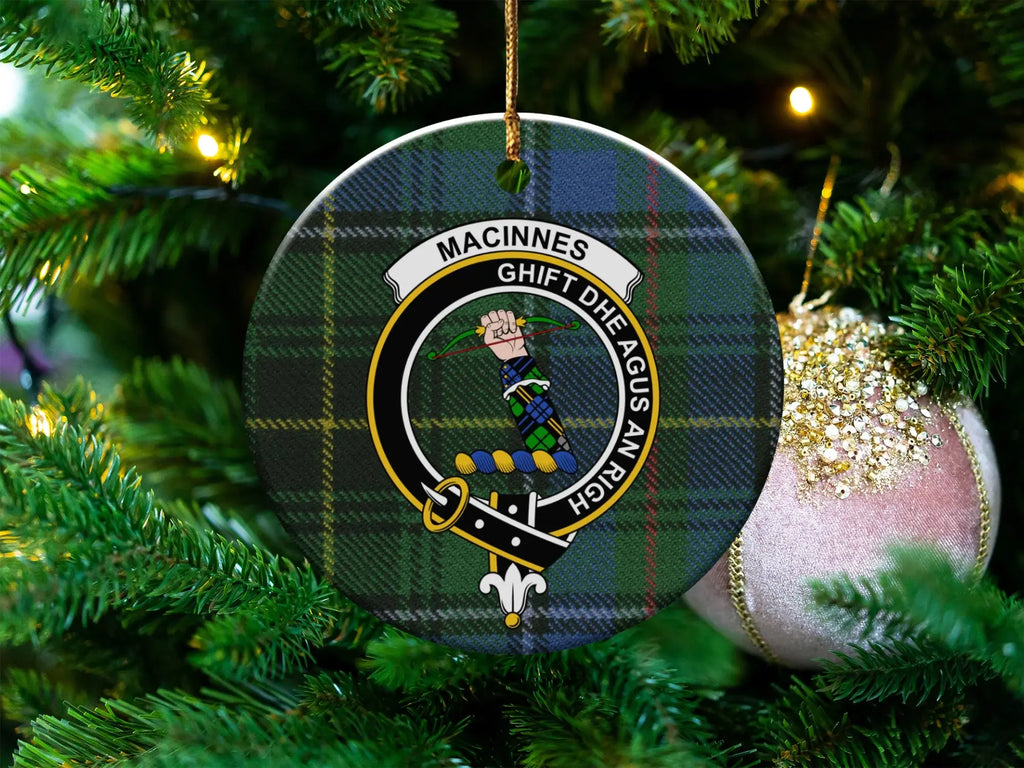 MacInnes clan crest tartan ceramic ornament — Ghìft Dhe Agus An Righ double-sided 3-inch round
