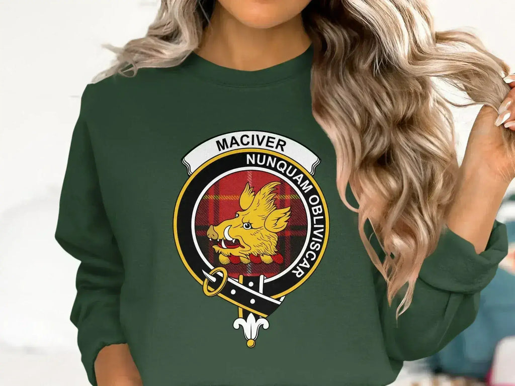 MacIver clan crest tartan sweatshirt in navy — Nunquam Obliviscar printed fleece crewneck
