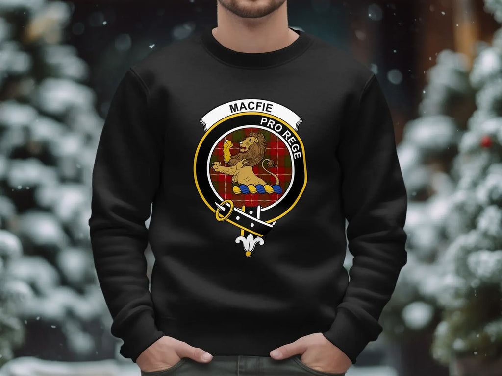 MacFie Pro Rege lion crest printed sweatshirt in navy — fleece crewneck Scottish heritage
