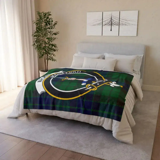 Luxurious Tartan Design Blanket for Ultimate Comfort
