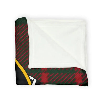 Cozy Red And Green Plaid Blanket For All Seasons