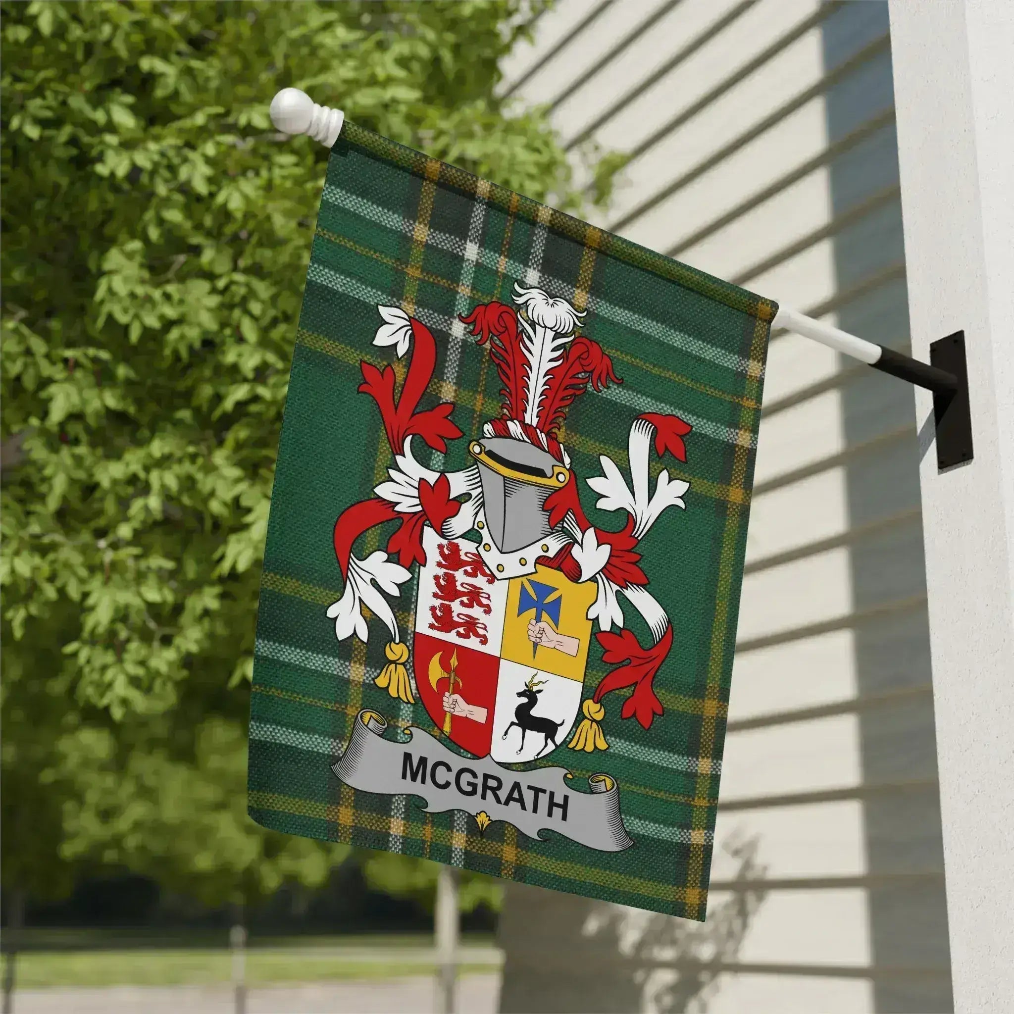 Clan McGrath Crest Outdoor Decorative Flag