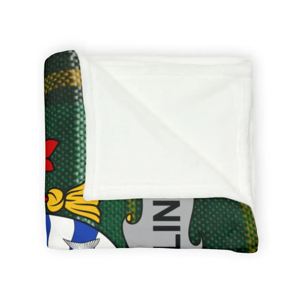 Cozy Designer Blanket with Unique Green Pattern