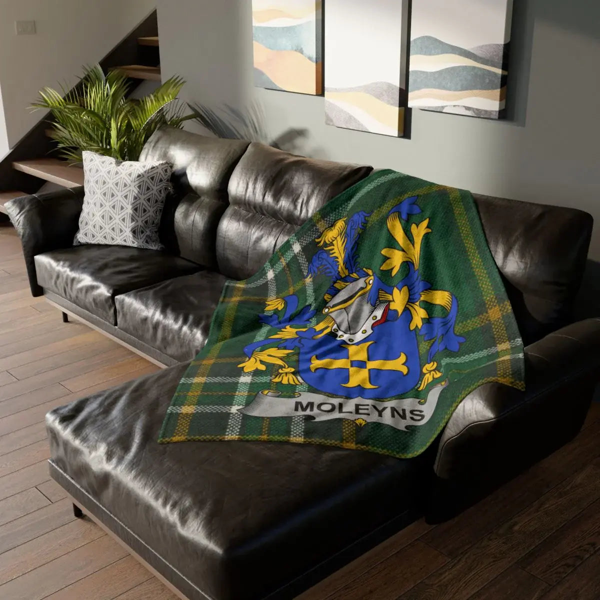 Molyens Family Crest Decorative Throw Blanket