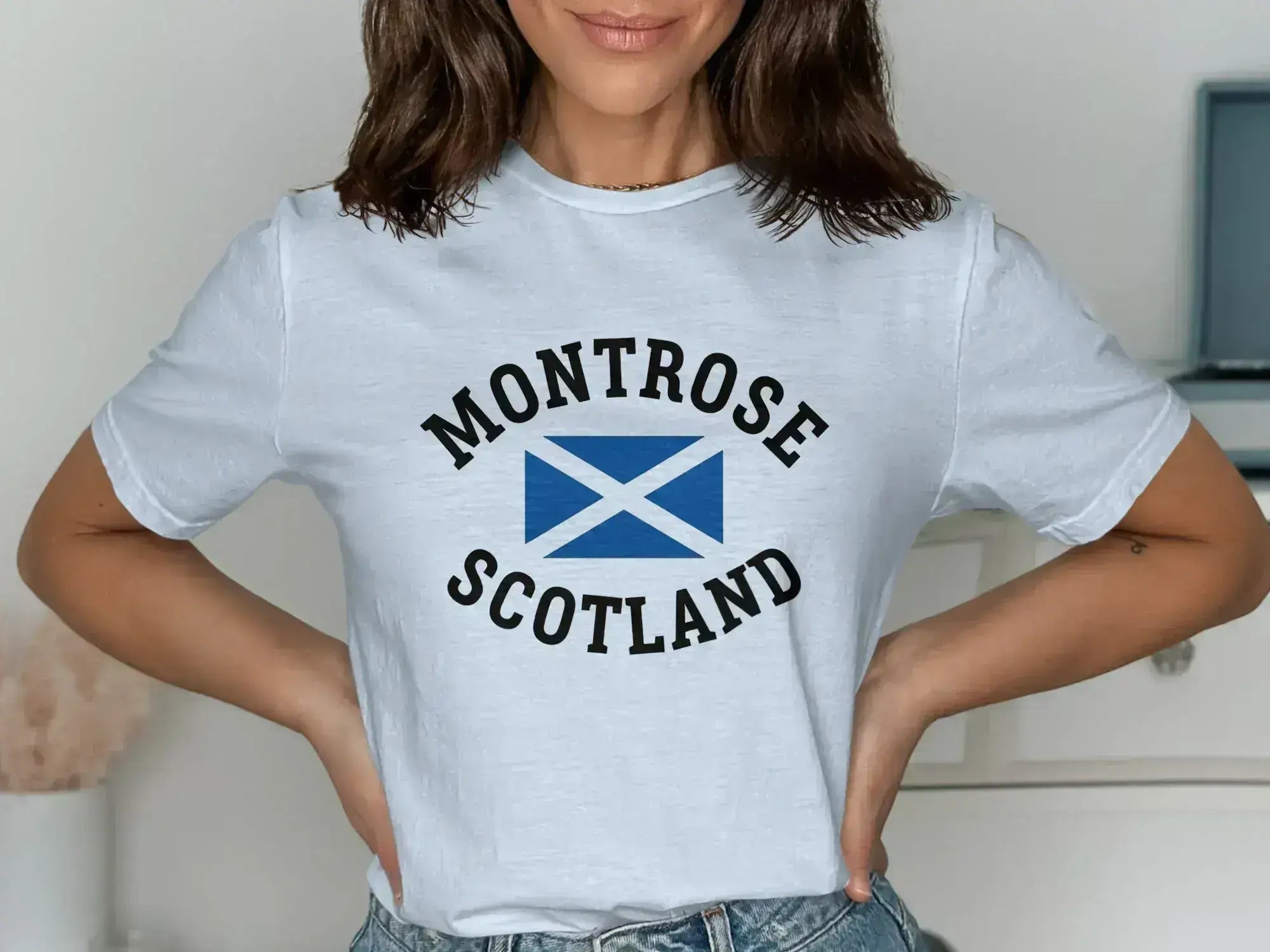 Montrose Scotland Flag Graphic Tee shirt product type