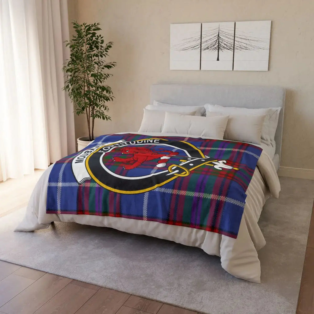 Cozy Tartan Blanket with Clan Crest Design for Your Home