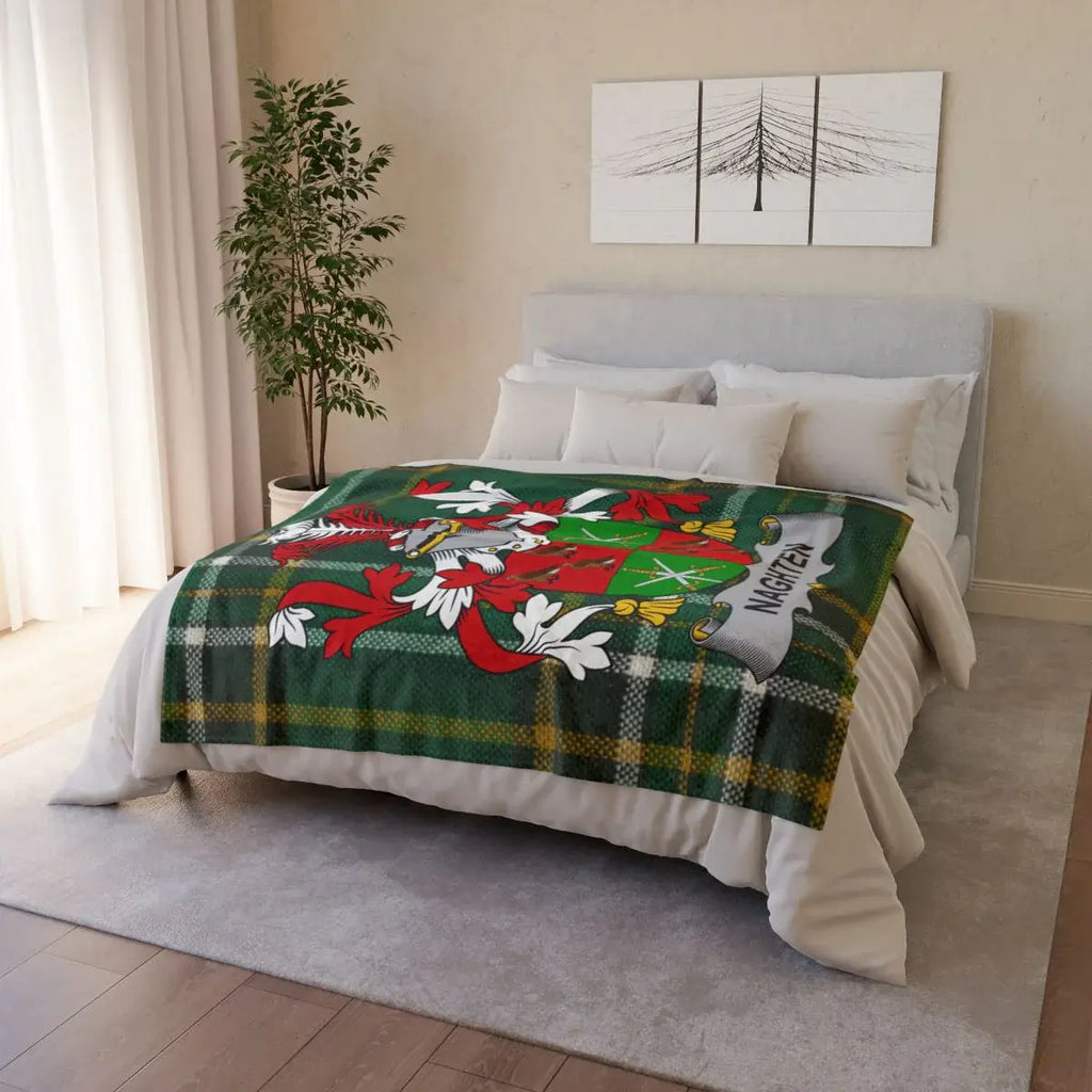Customizable Family Crest Blanket for Cozy Nights